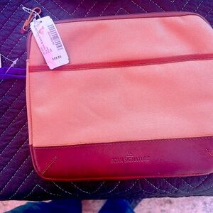 L.L. Bean signature tech bag